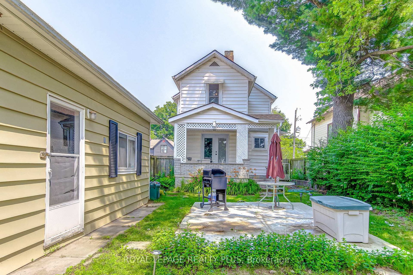 Listing Image 18