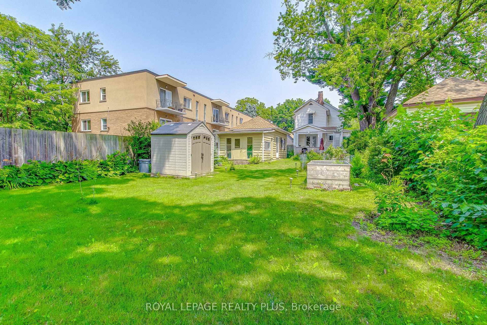 Listing Image 21