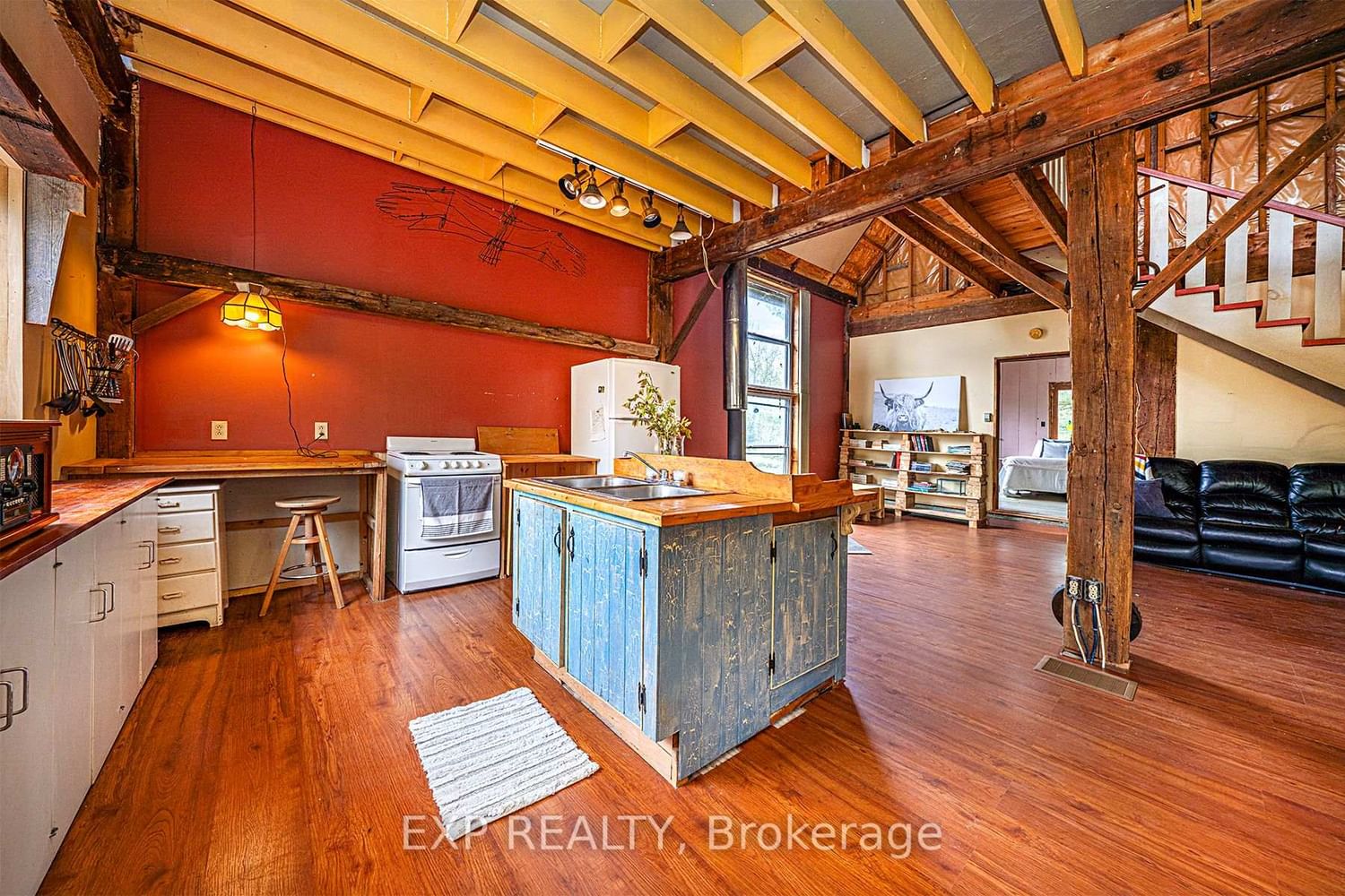 Listing Image 15
