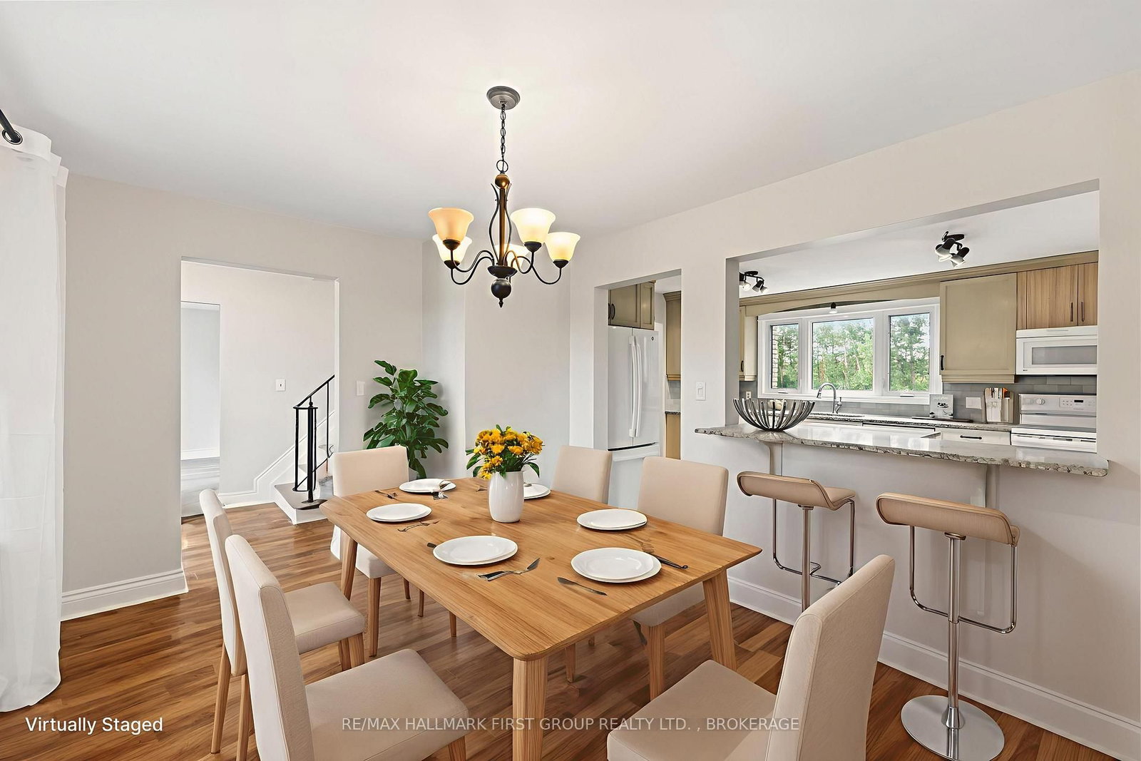 Listing Image 15