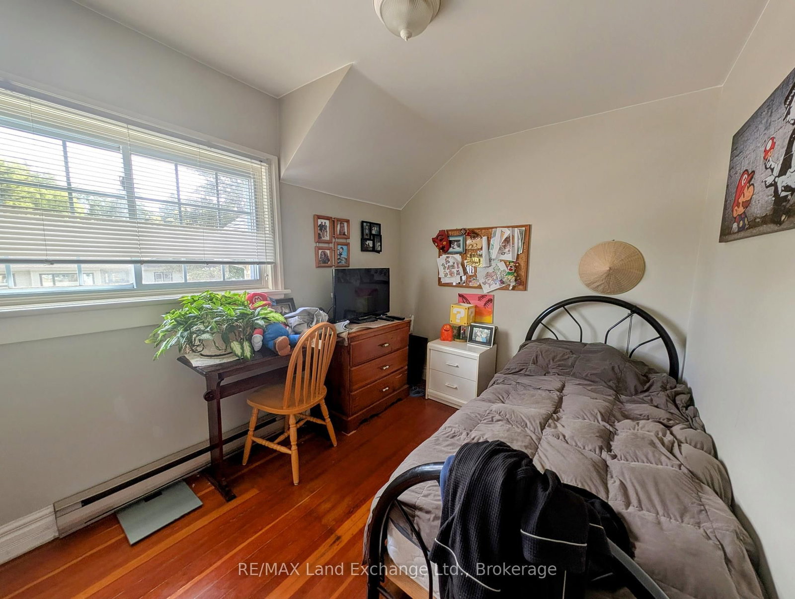 Listing Image 21