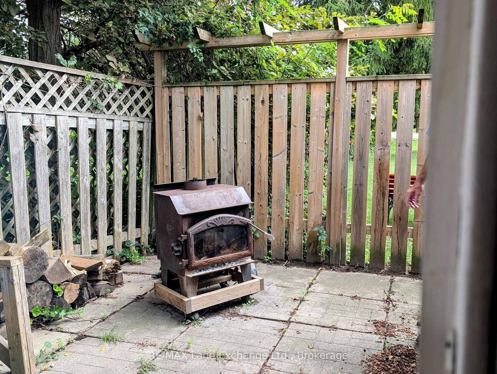 Listing Image 31