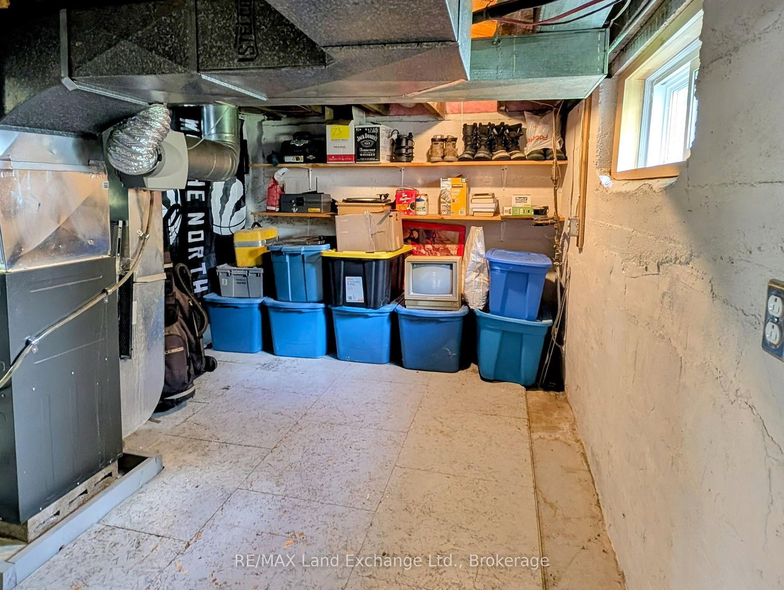 Listing Image 44