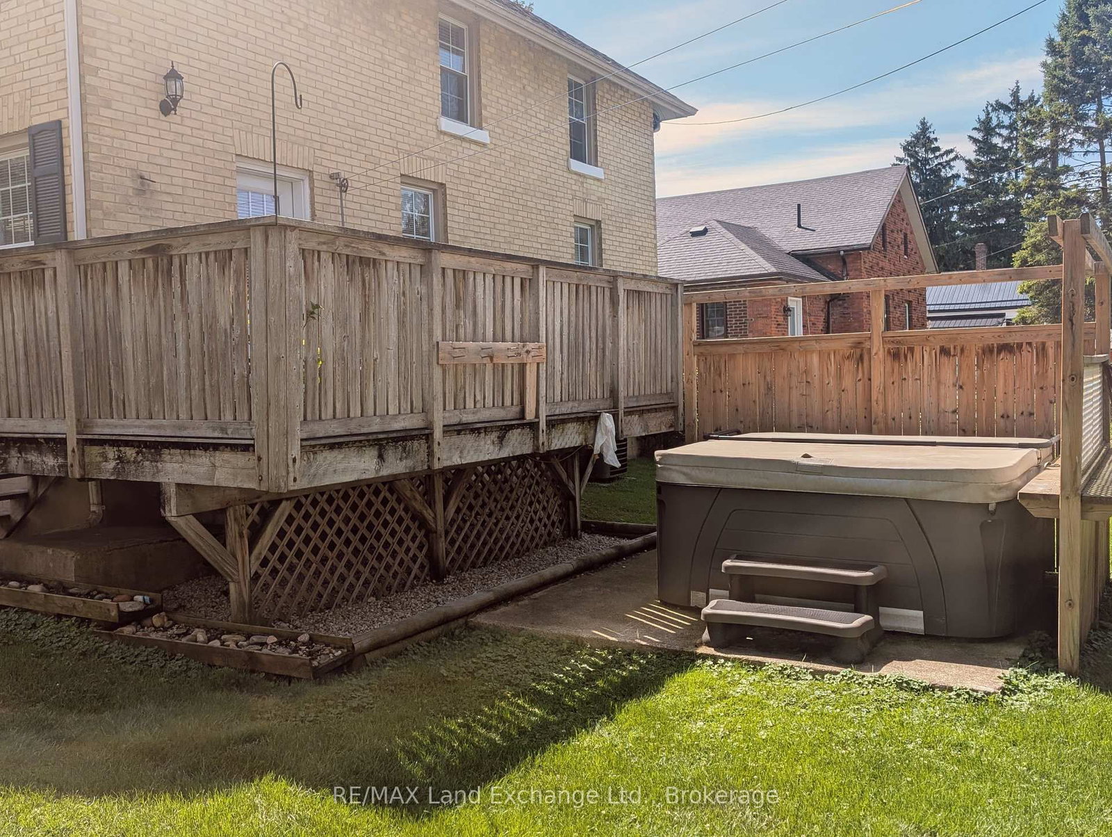 Listing Image 9