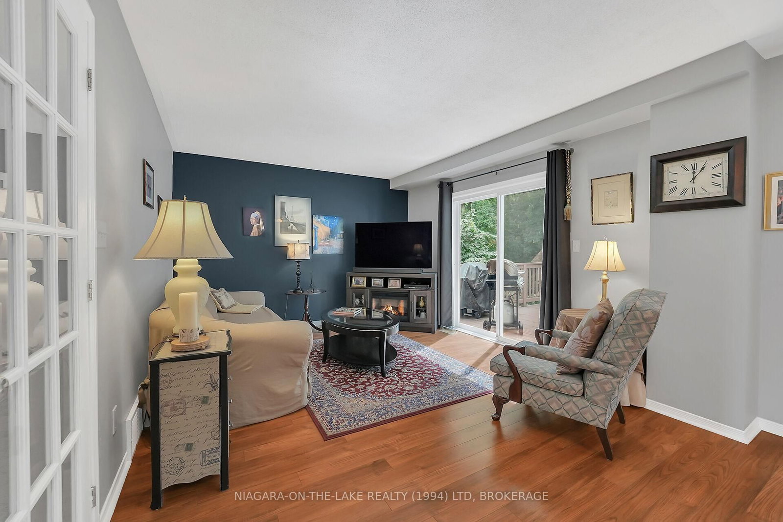Listing Image 12