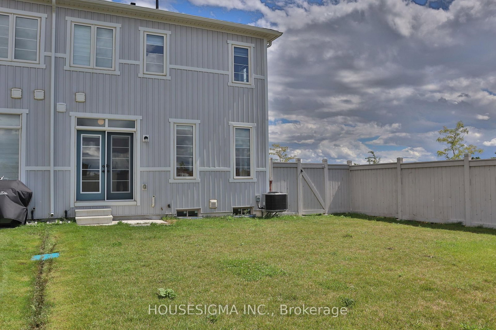 Listing Image 30