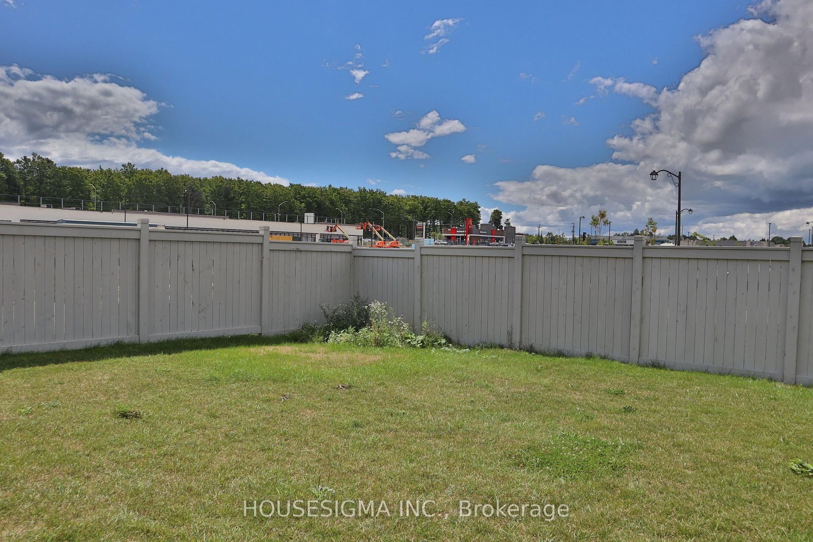Listing Image 31