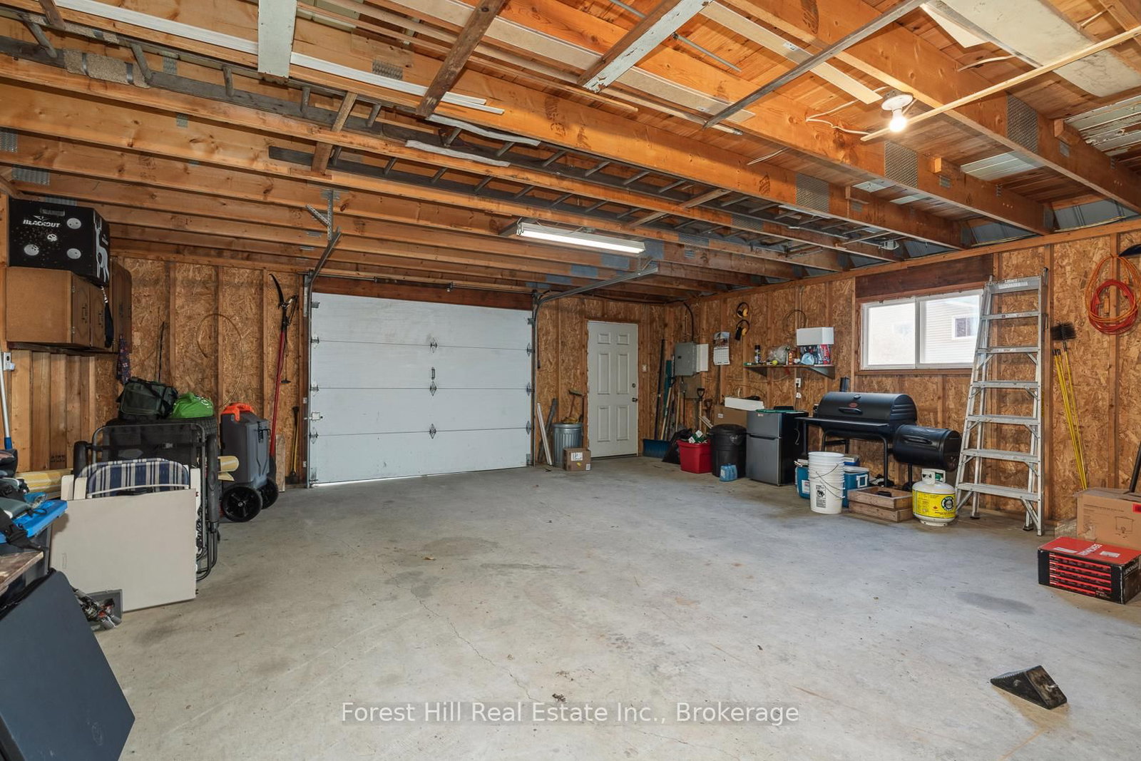 Listing Image 29