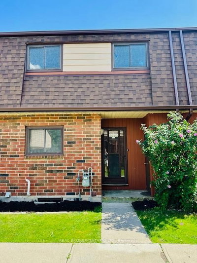 Townhouse leased at 52-1350 Garth Street, Hamilton, Ontario, L9C 5V3 - Gilkson - MLS: X12371254
