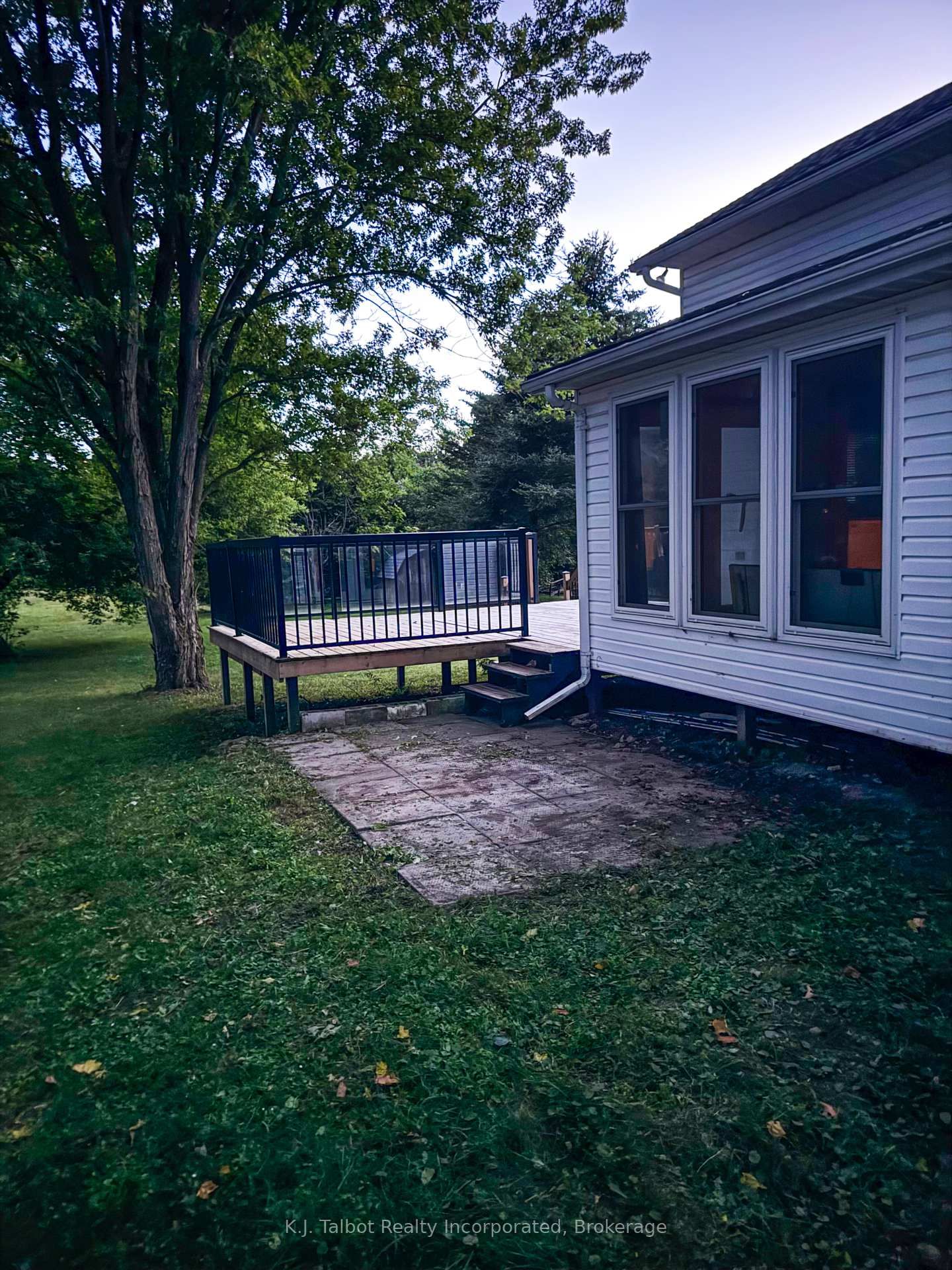 Listing Image 44