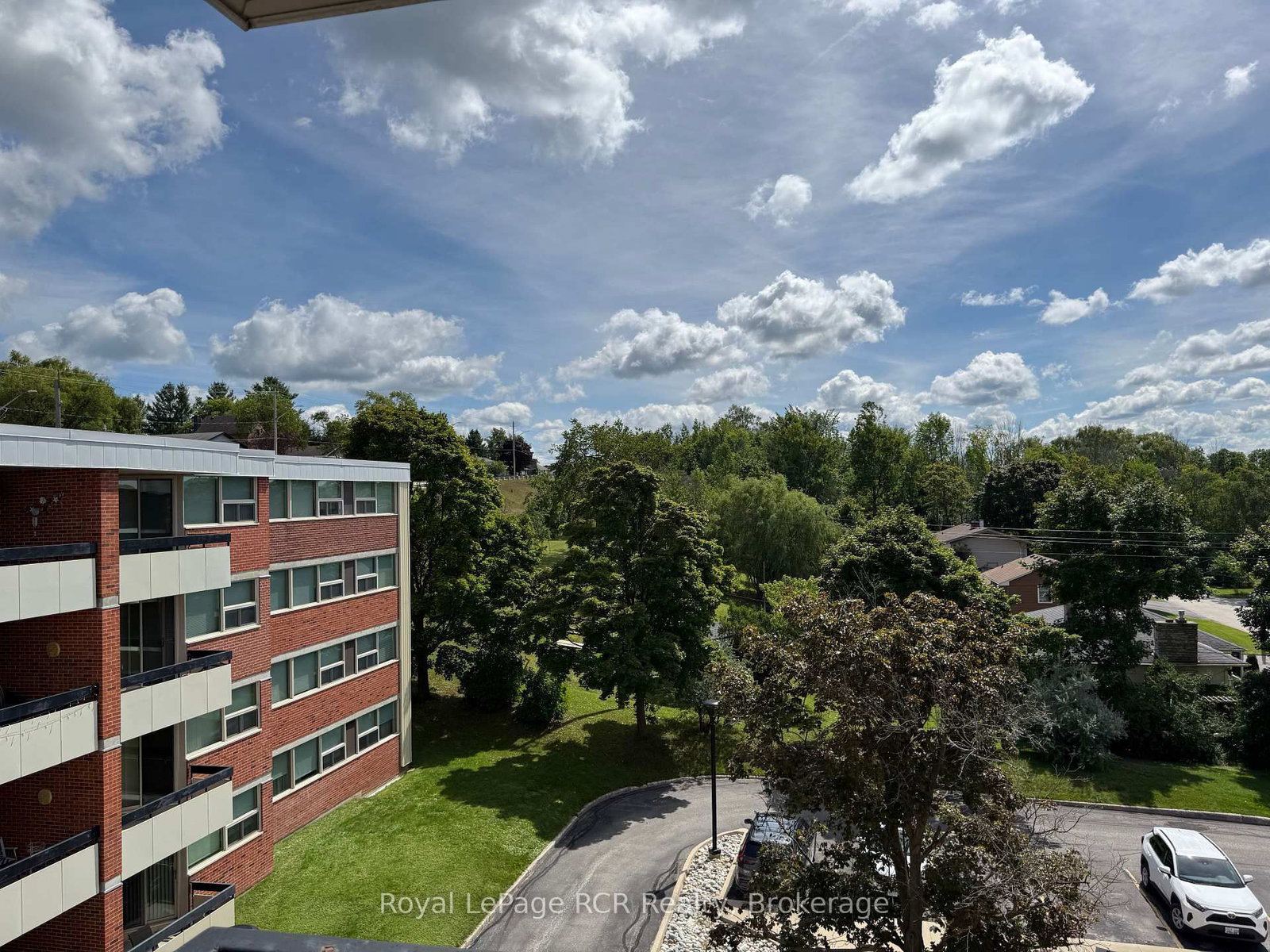 Listing Image 18