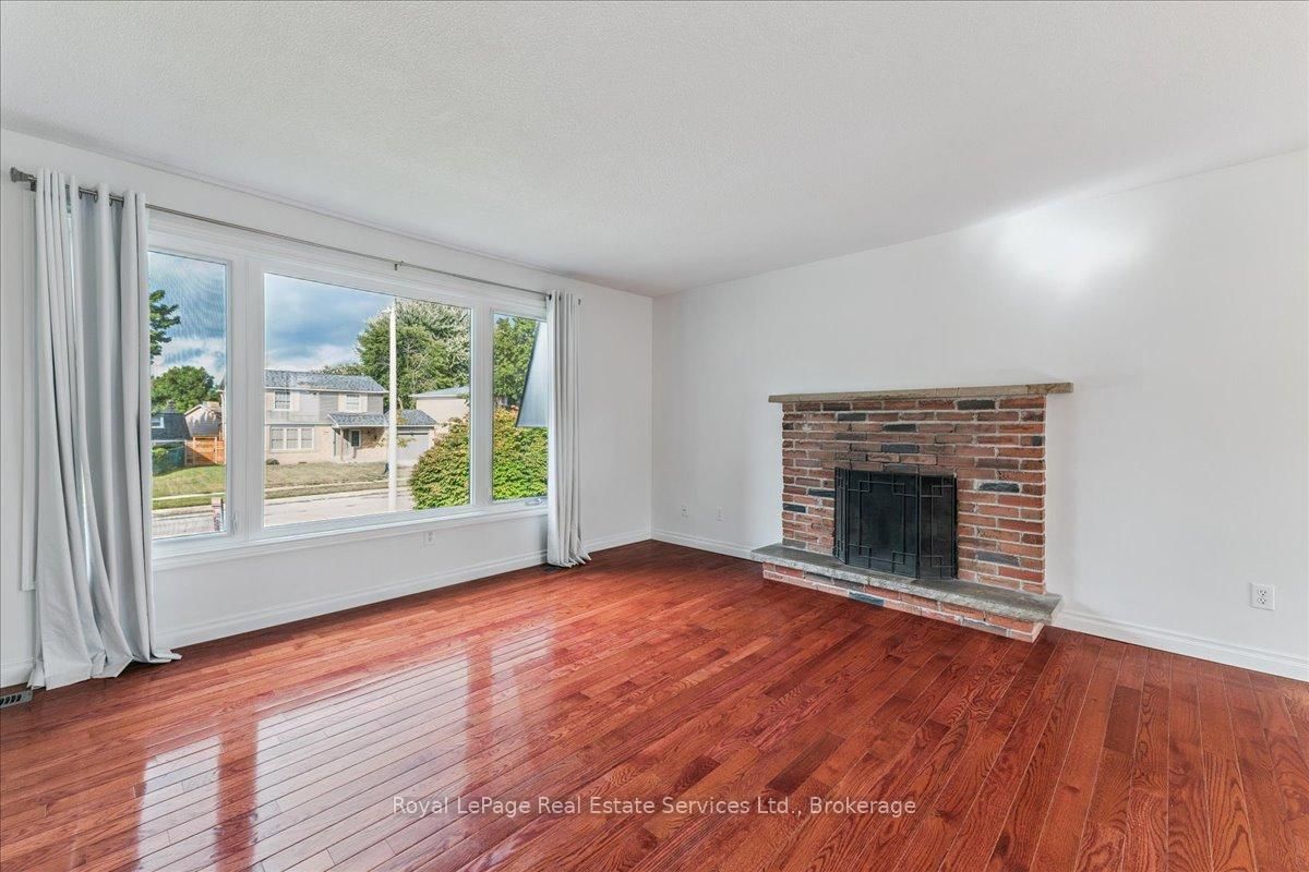 Listing Image 18