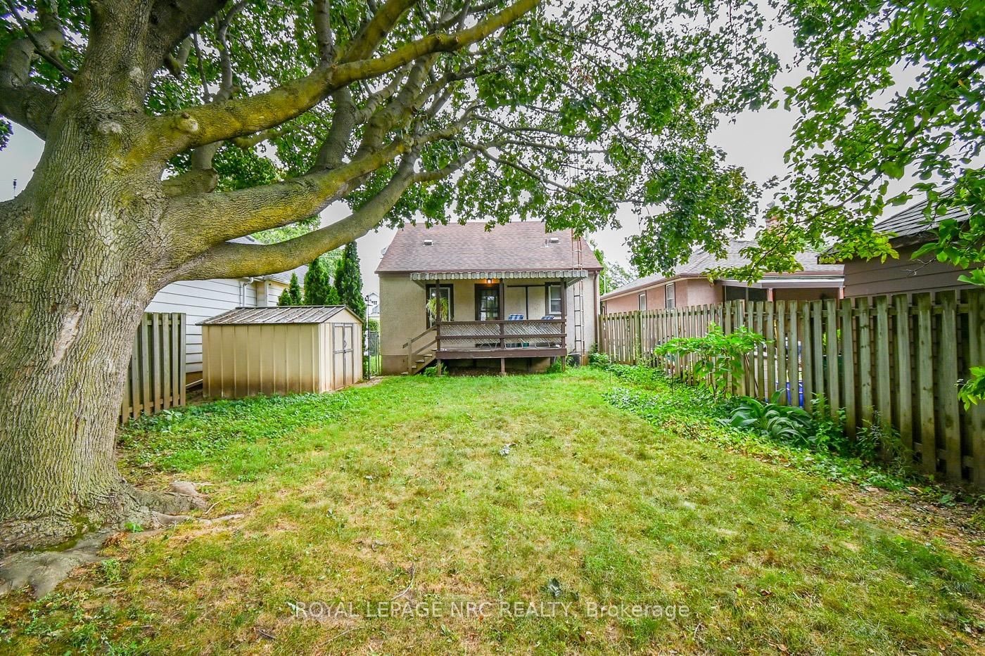 Listing Image 11