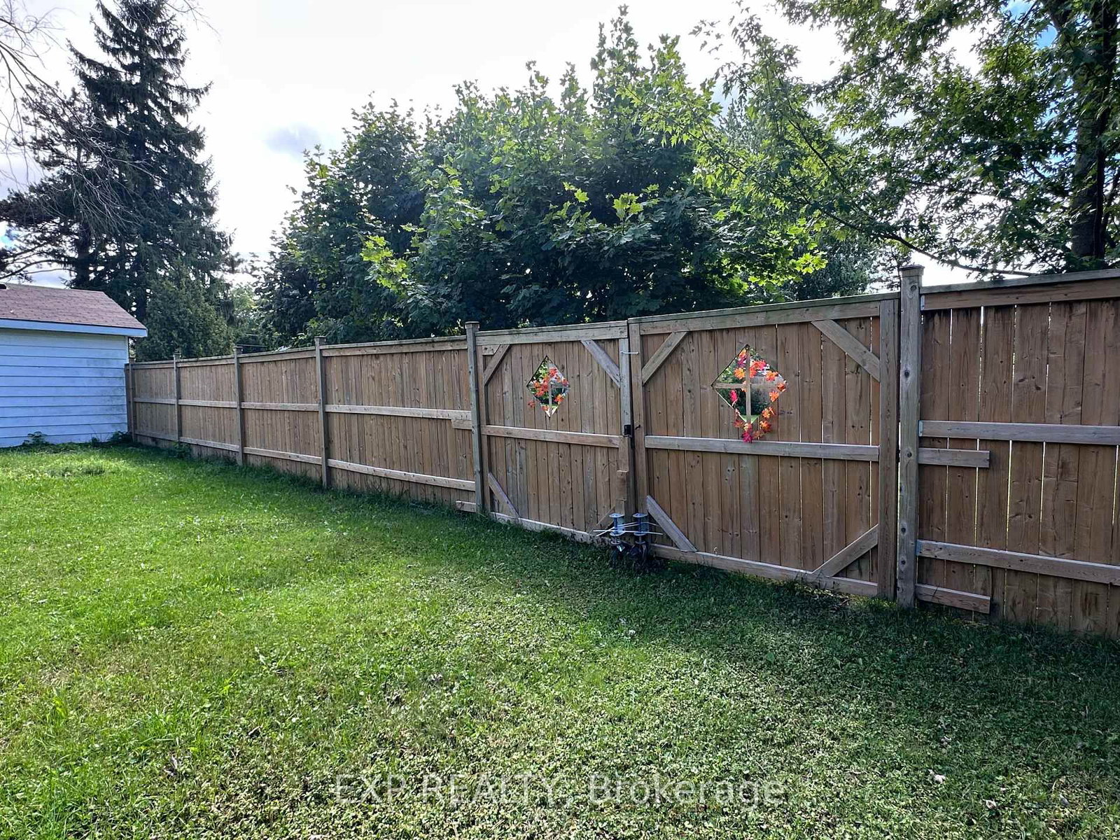 Listing Image 32