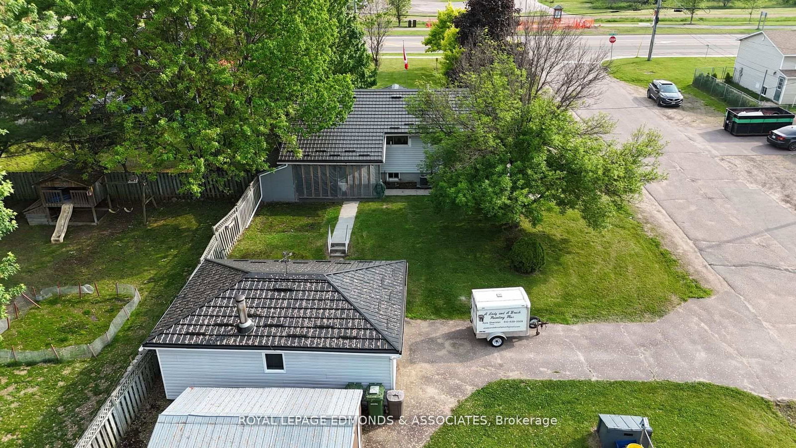 Listing Image 32