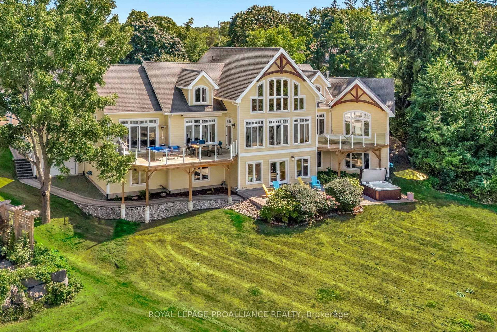 Listing Image 3