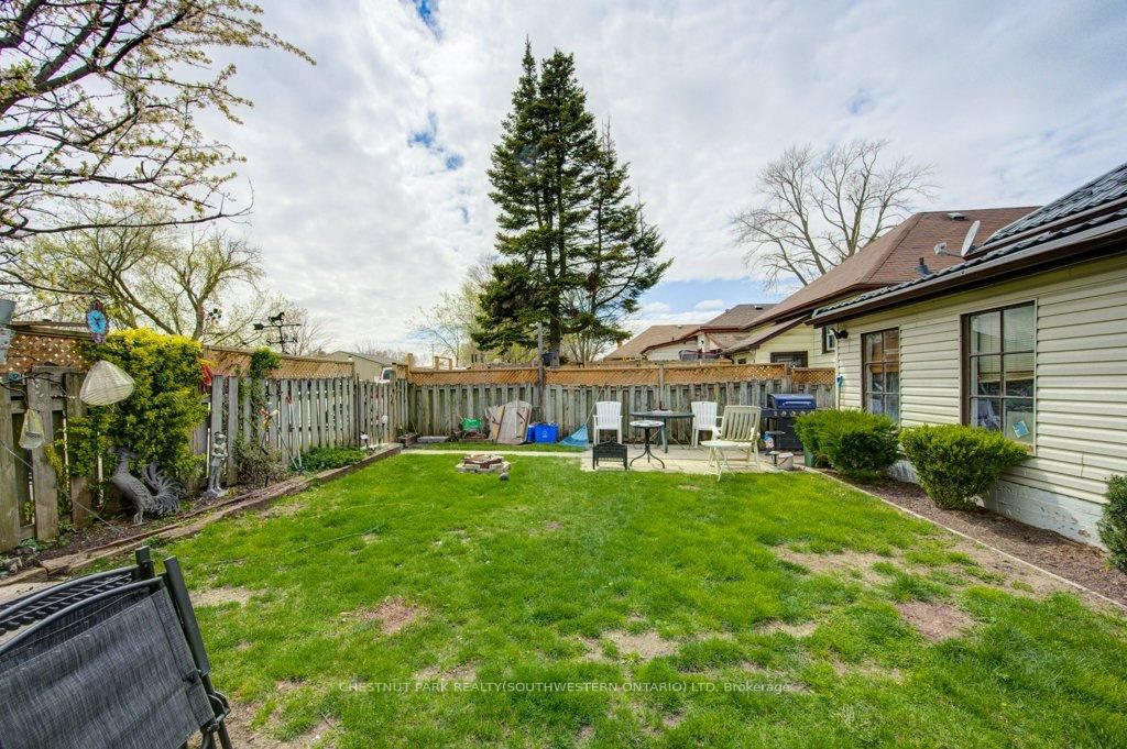 Listing Image 37