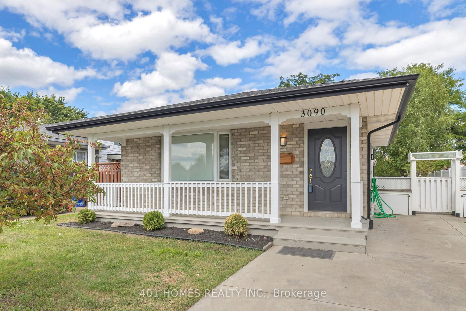 Listing Image 1