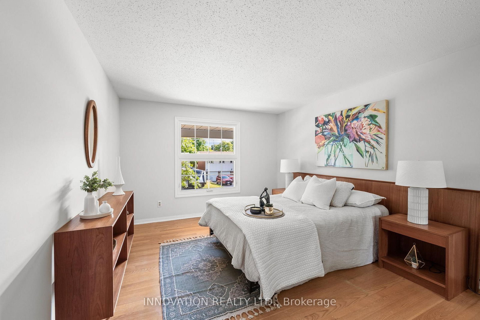 Detached House sold at 1867 Dorset Drive, Ottawa, Ontario, K1H 5T9 - Playfair Park - MLS: X12371652