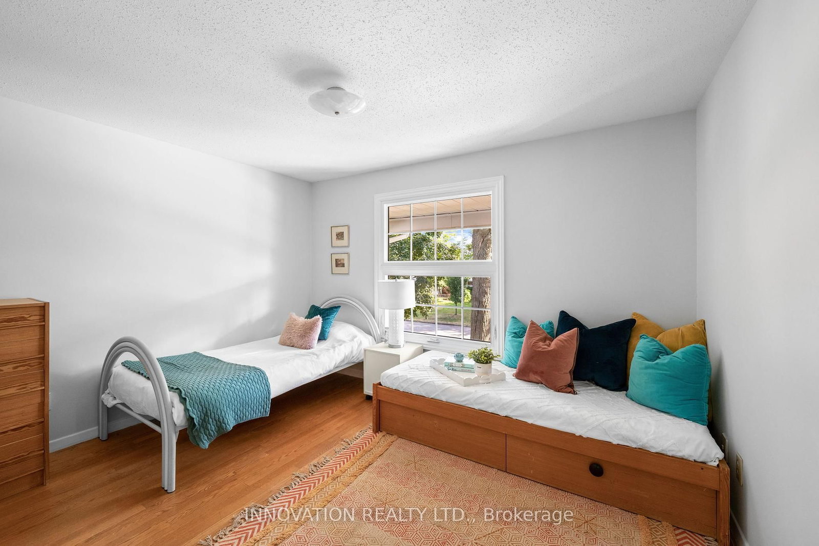 Detached House sold at 1867 Dorset Drive, Ottawa, Ontario, K1H 5T9 - Playfair Park - MLS: X12371652