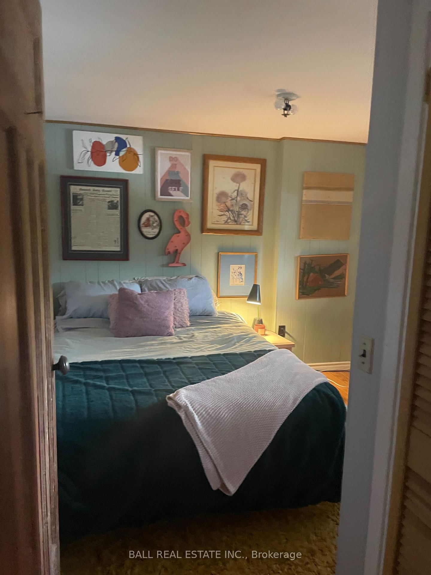 Listing Image 23