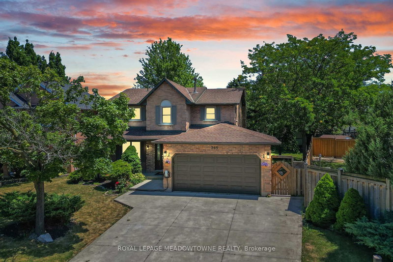 365 Celtic Dr, Hamilton, L8E 4N1 | Image 2