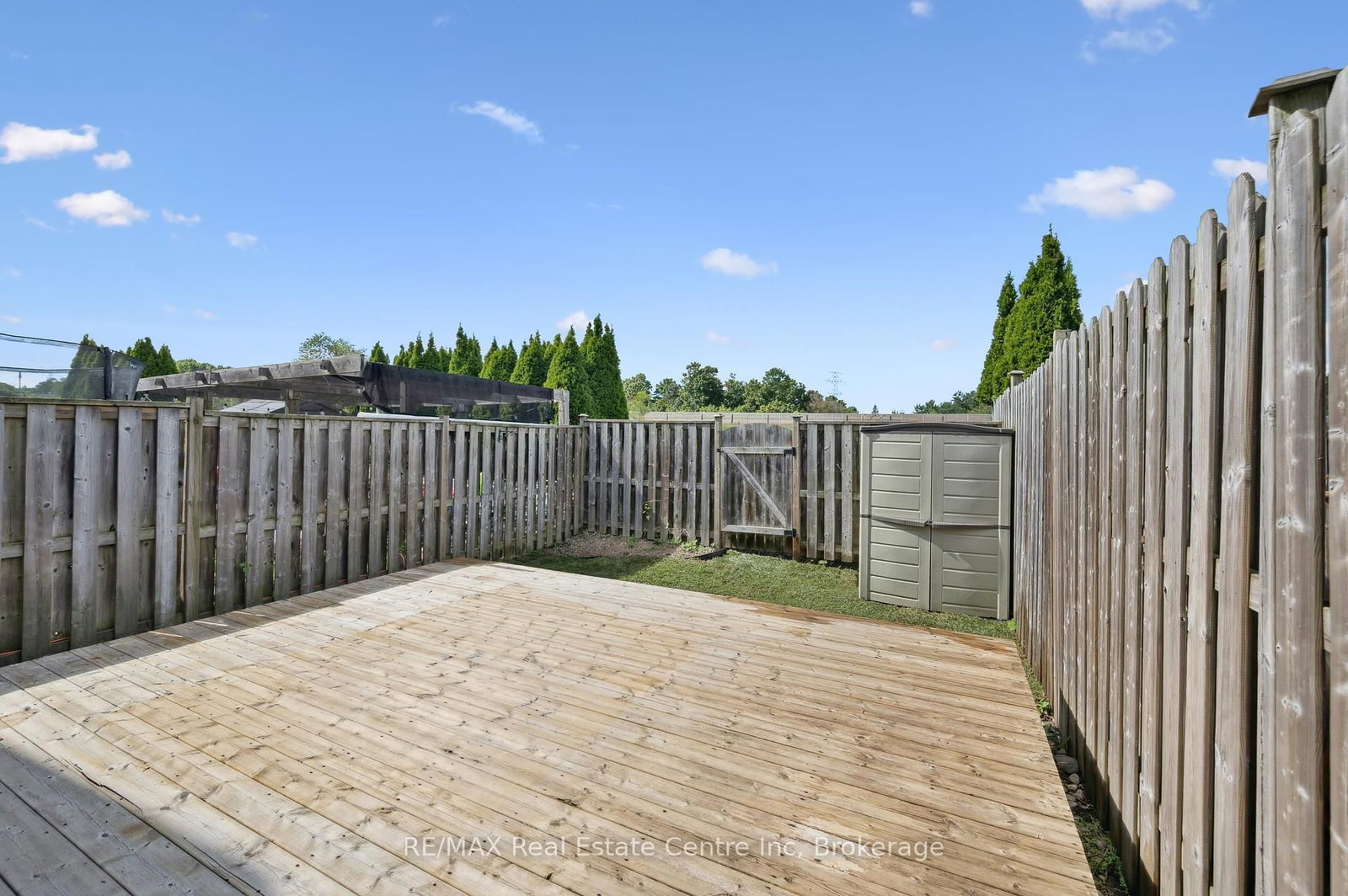Listing Image 17