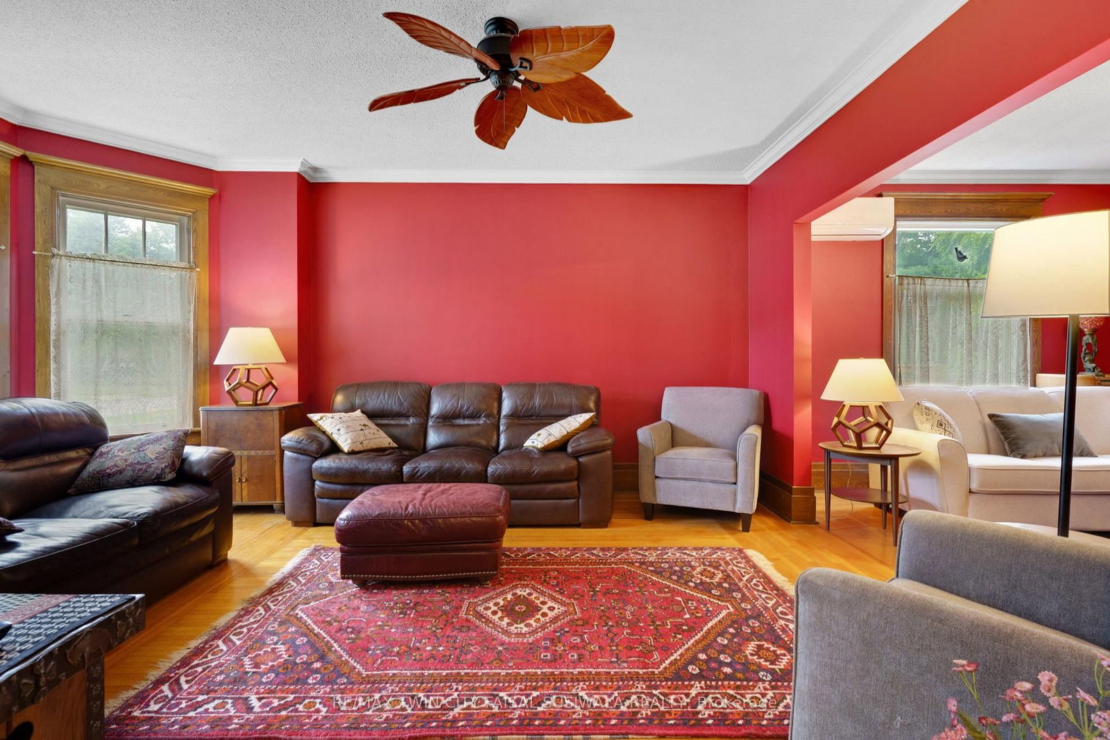 Listing Image 15