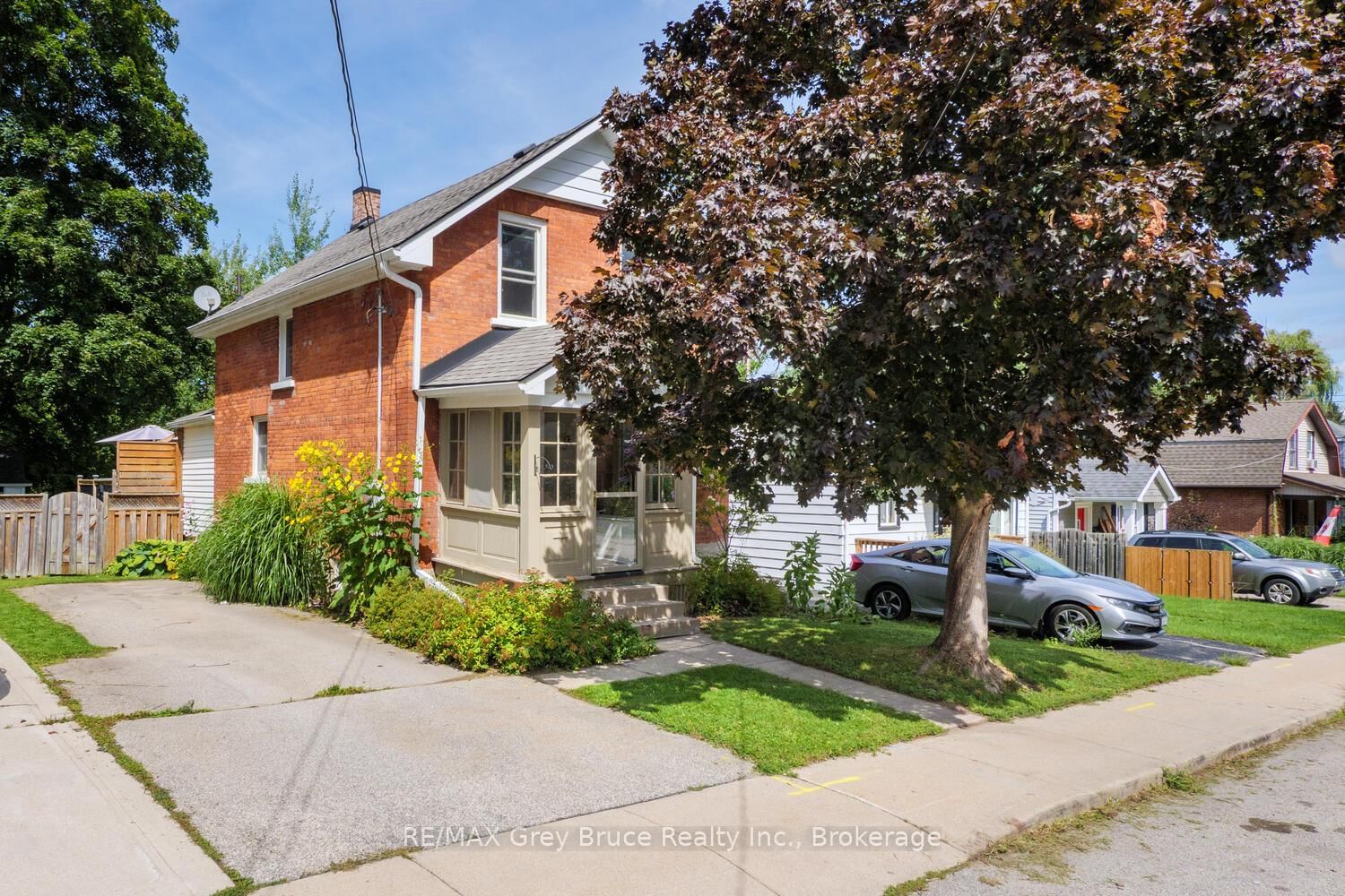 Listing Image 1