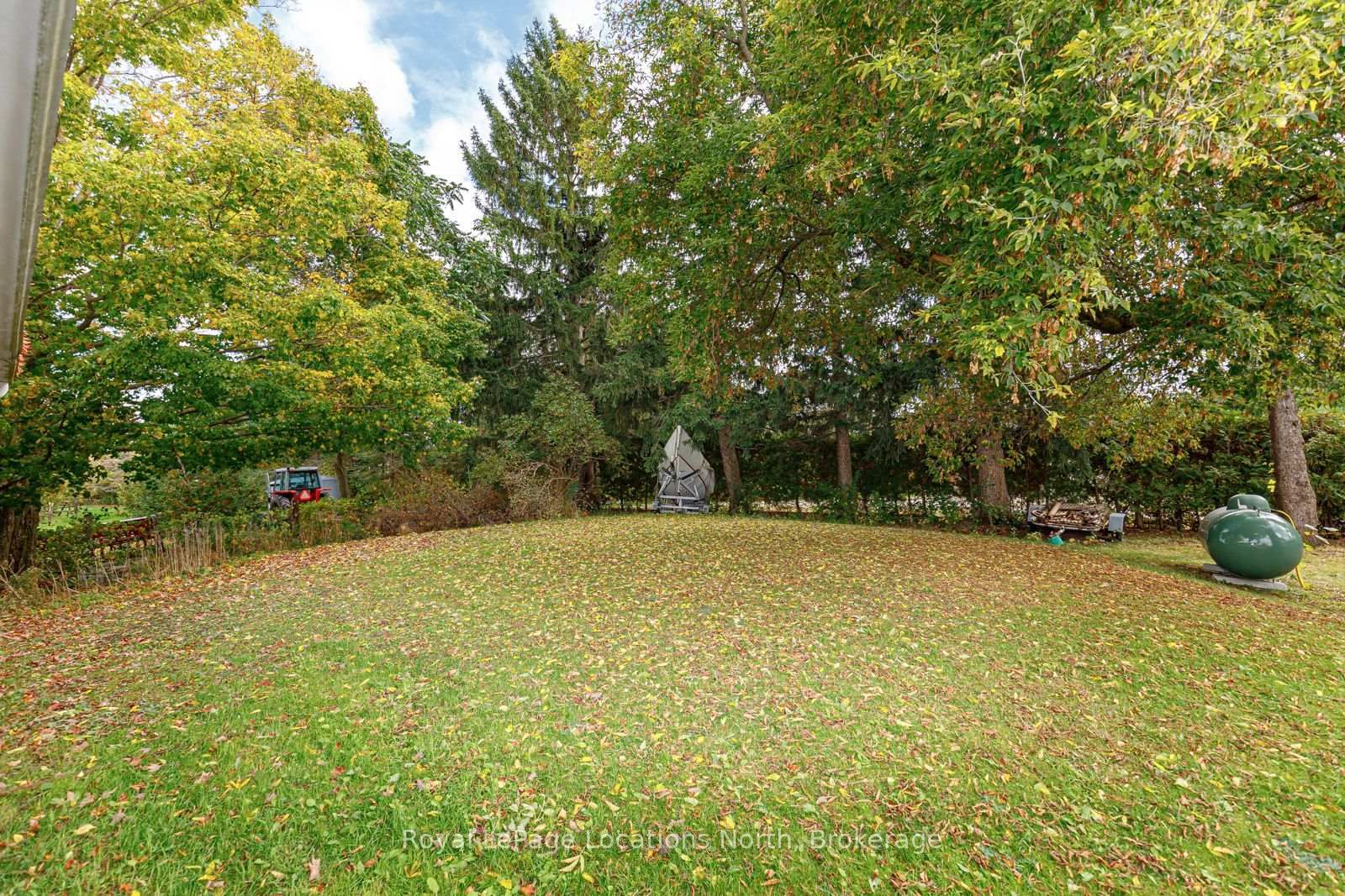 Listing Image 18