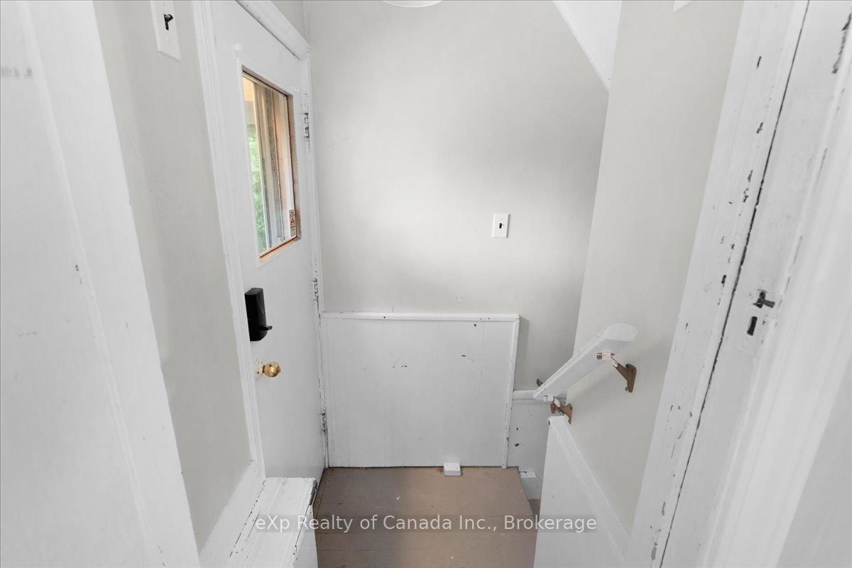 Listing Image 24