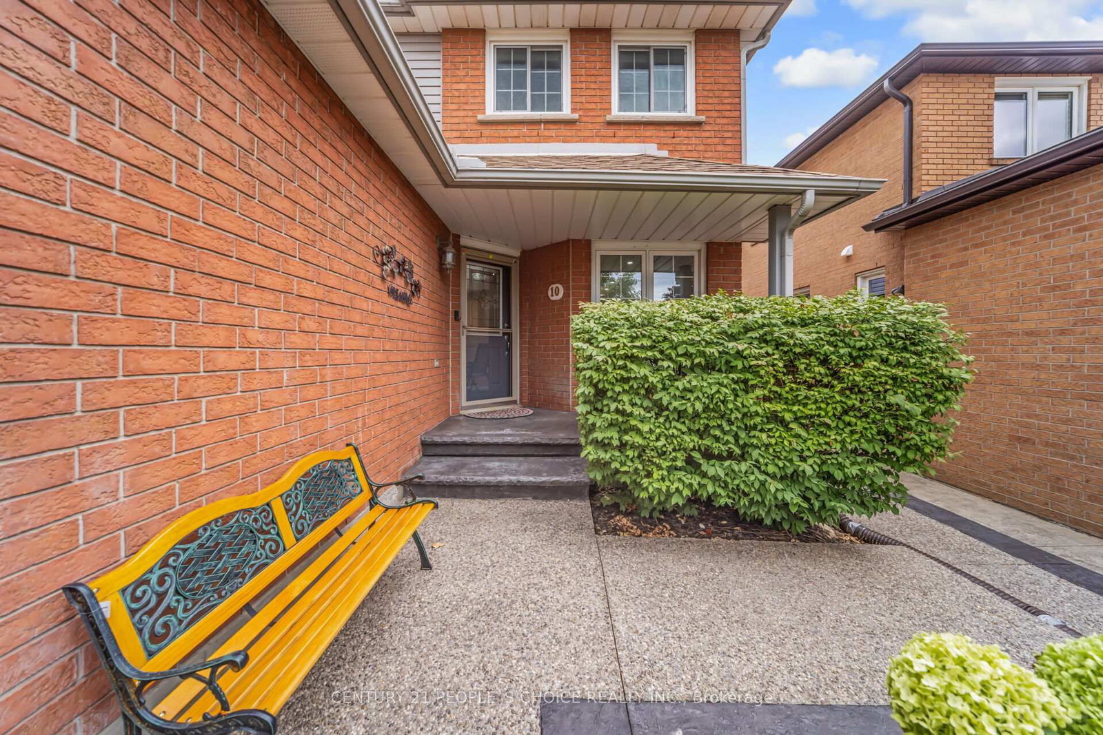 Listing Image 4