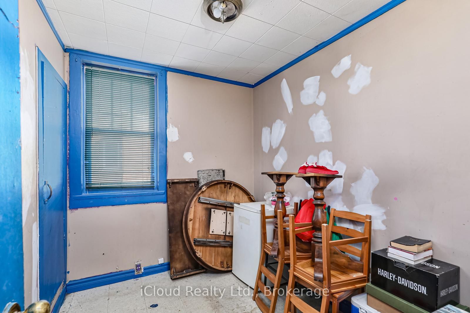 Listing Image 13