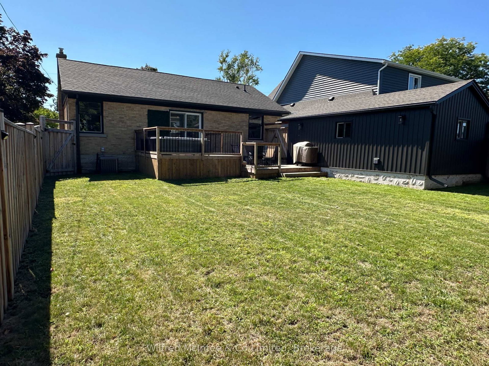 Listing Image 44