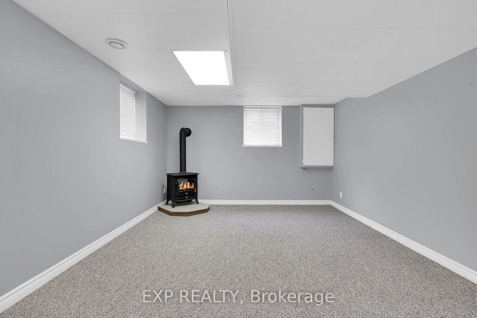 Listing Image 33