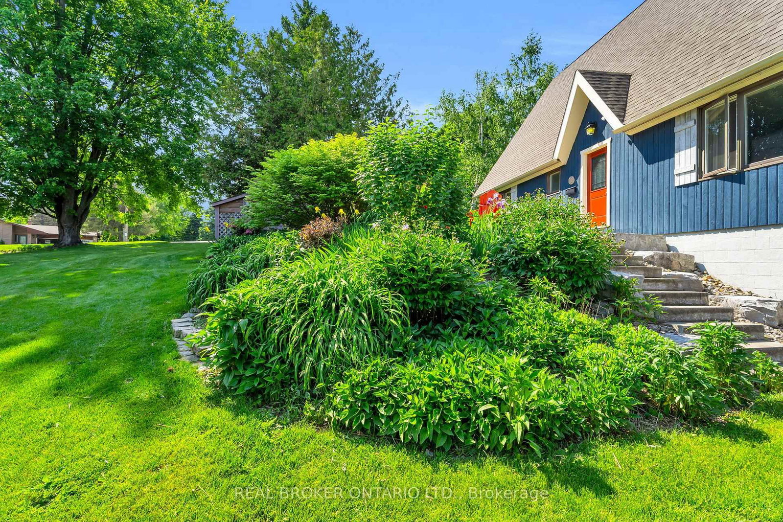 Listing Image 44