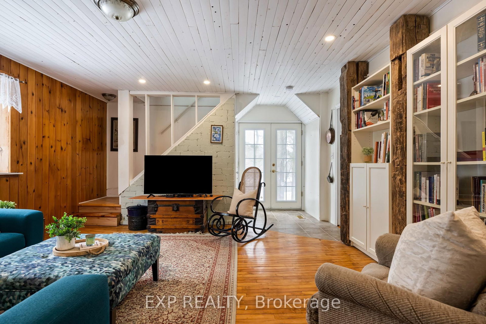 Listing Image 16