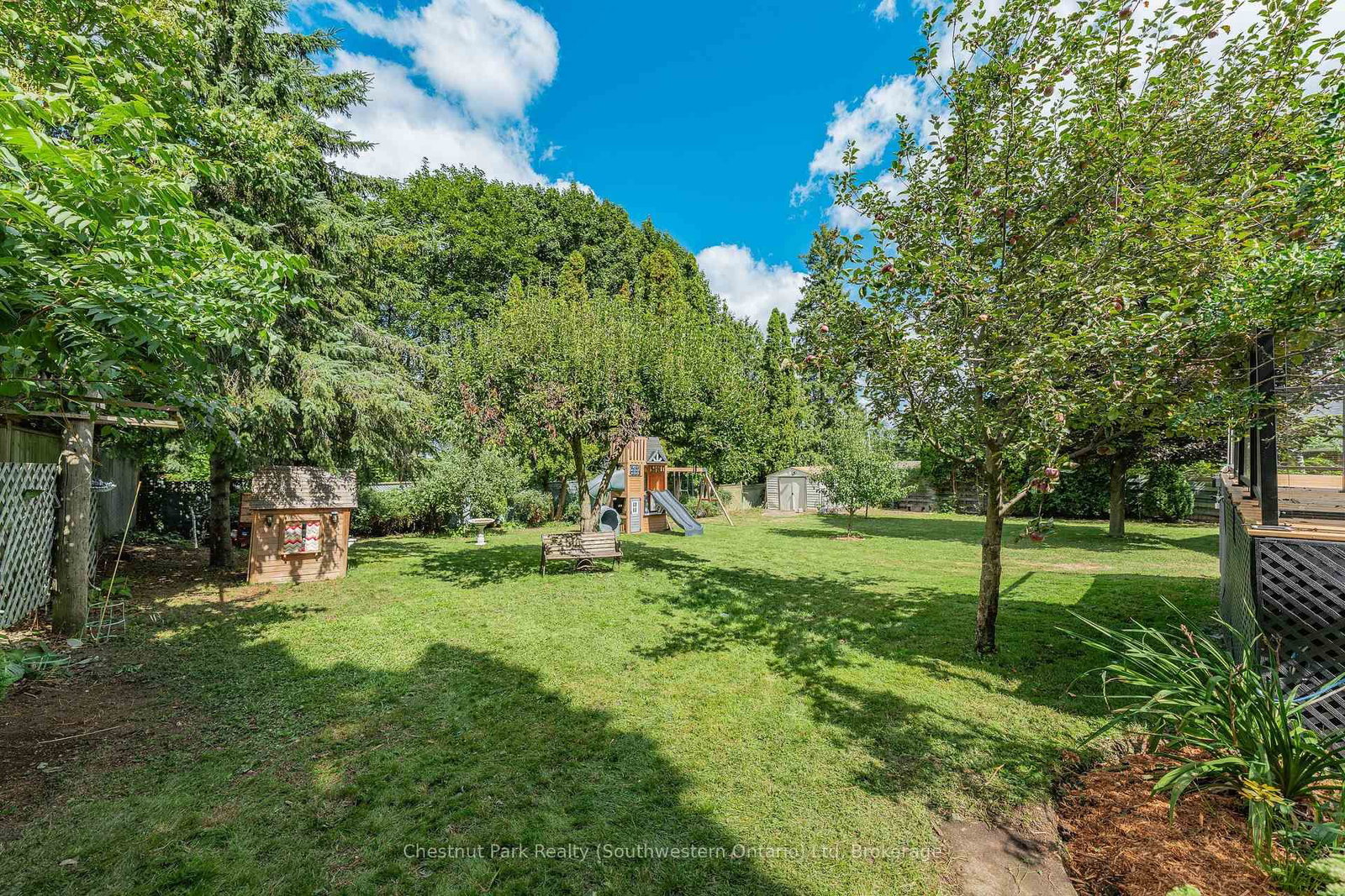 Listing Image 9