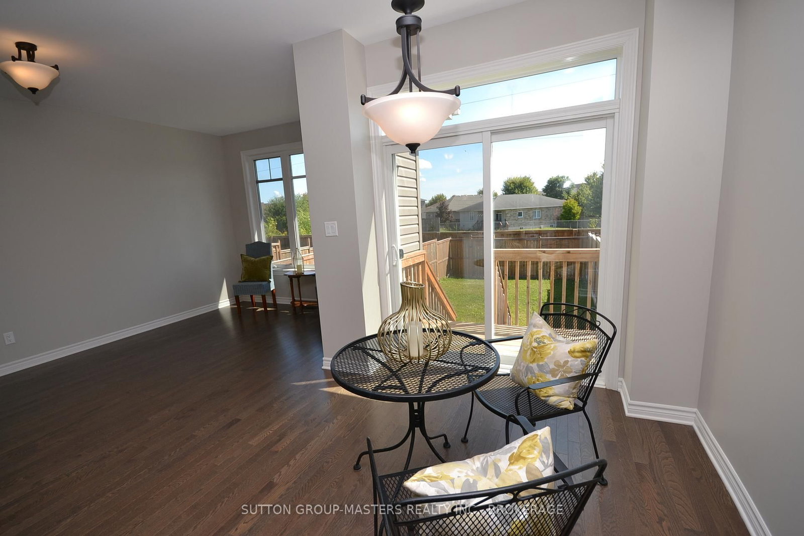 Listing Image 15