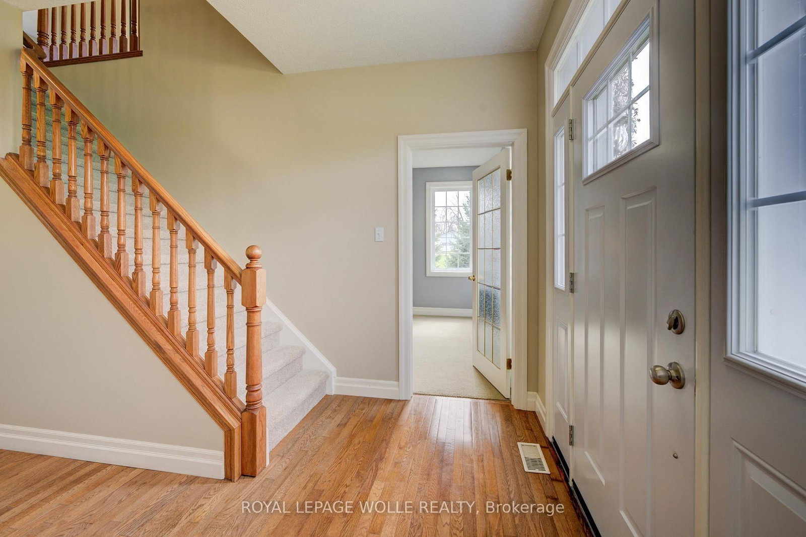 Detached House sold at 4095 Princess Street, Perth East, Ontario, N0K 1L0 - Millbank - MLS: X12373219