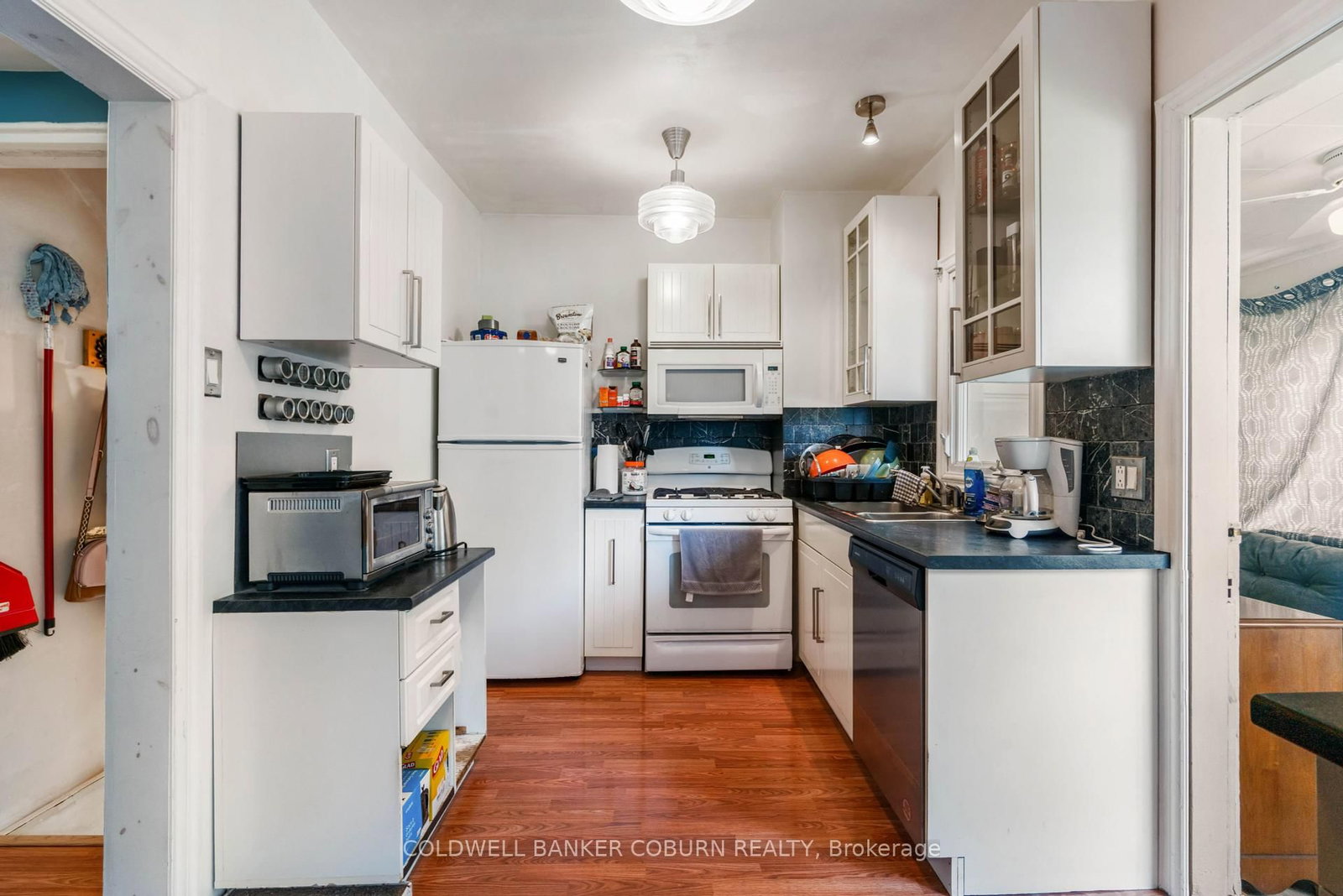 Listing Image 13