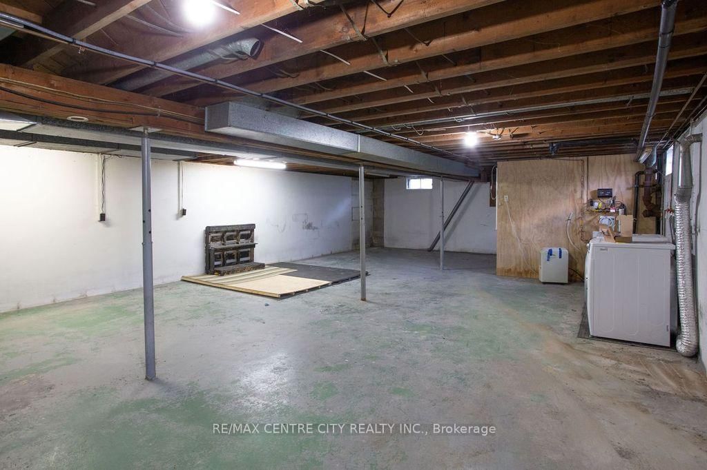 Listing Image 25
