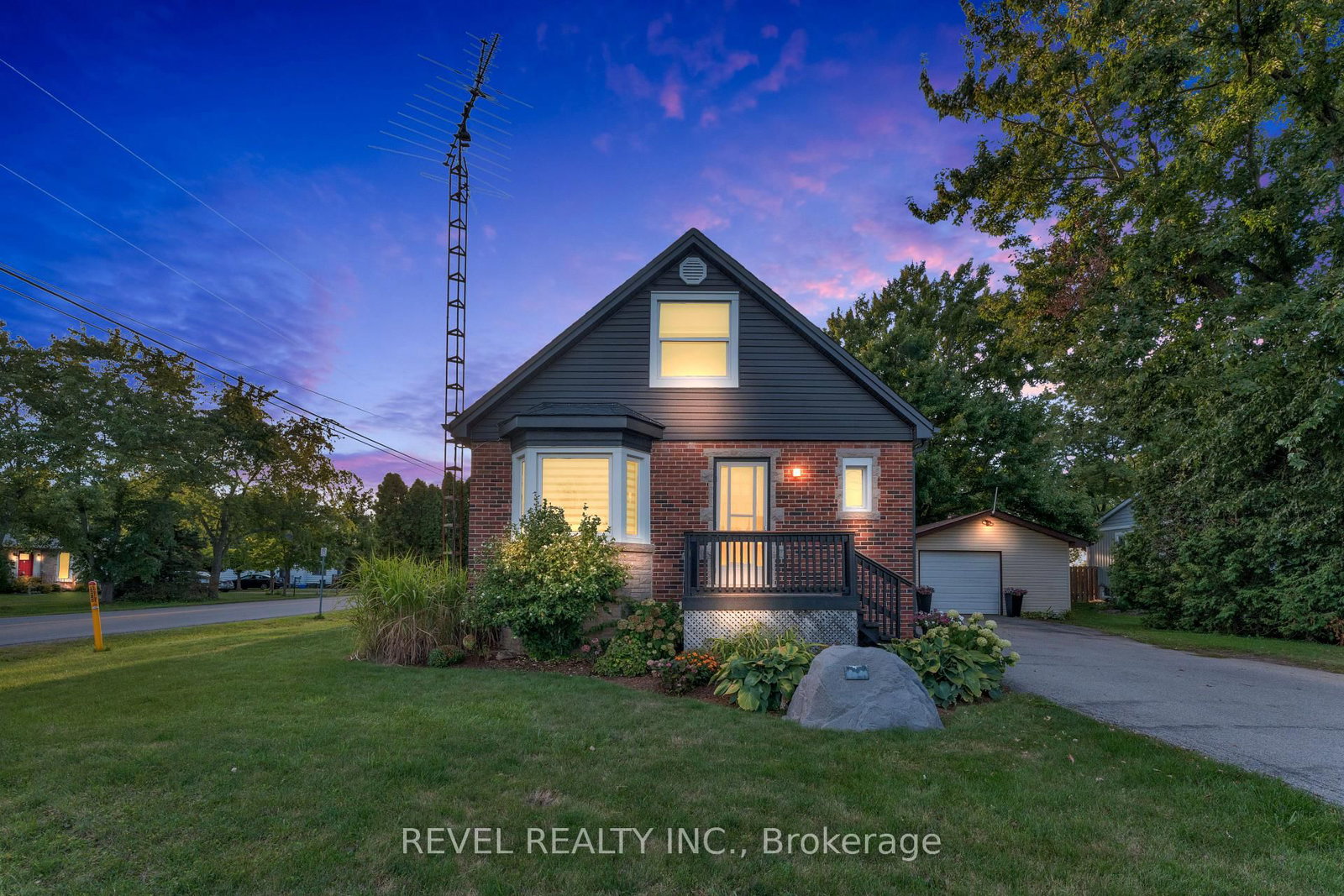Listing Image 2