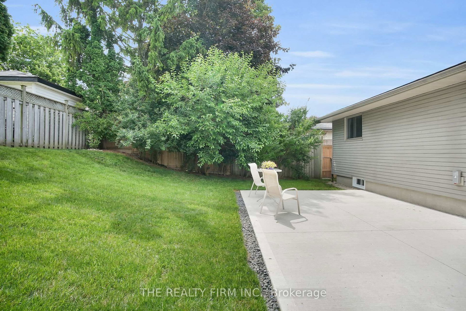 Listing Image 32