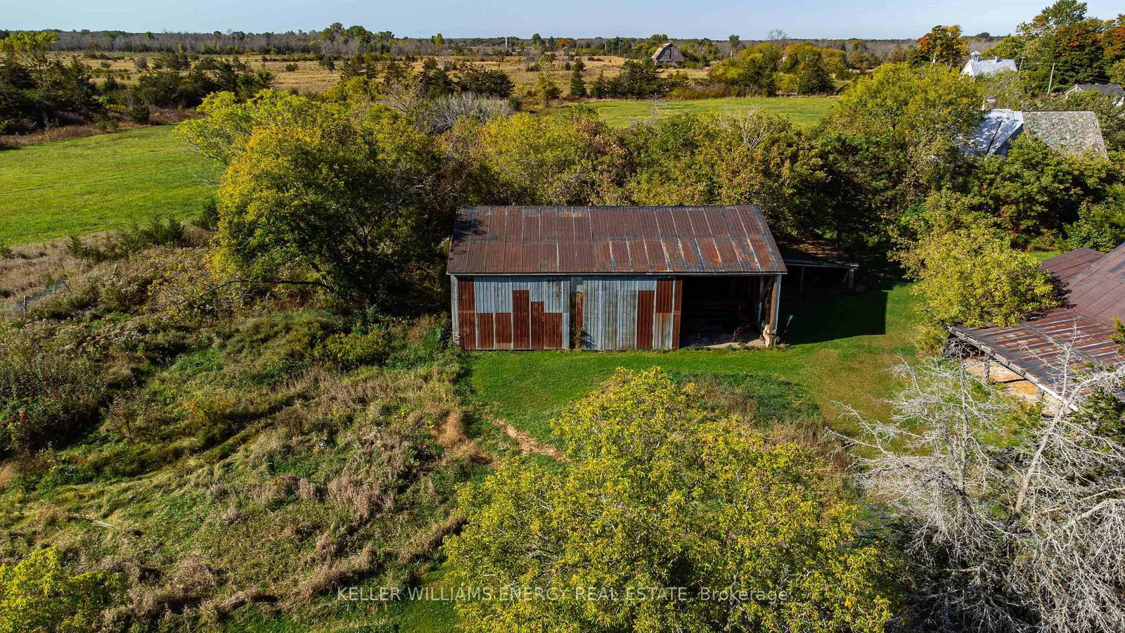 Listing Image 38