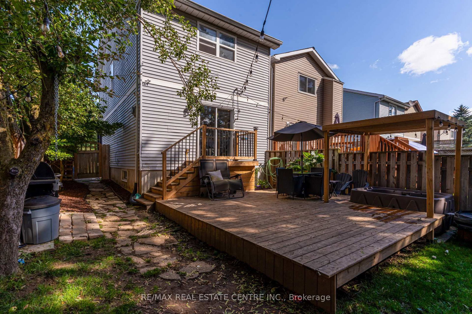 Listing Image 19