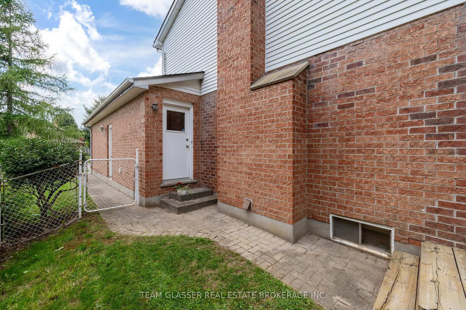 Listing Image 27