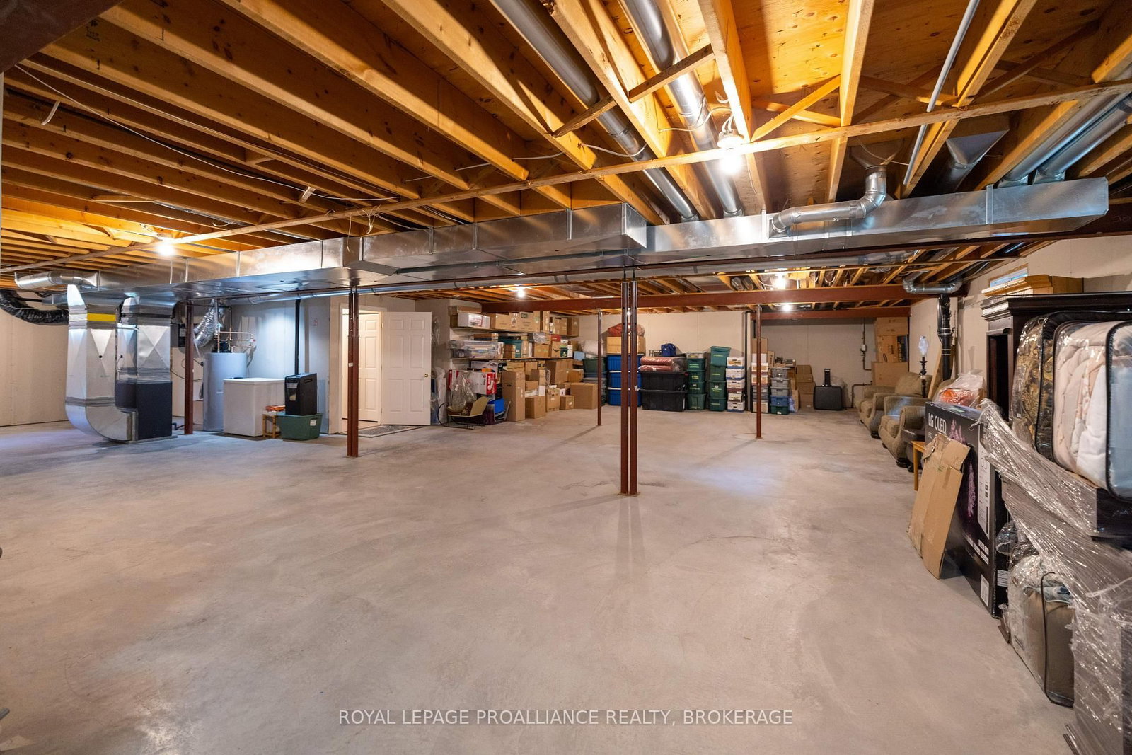 Listing Image 32