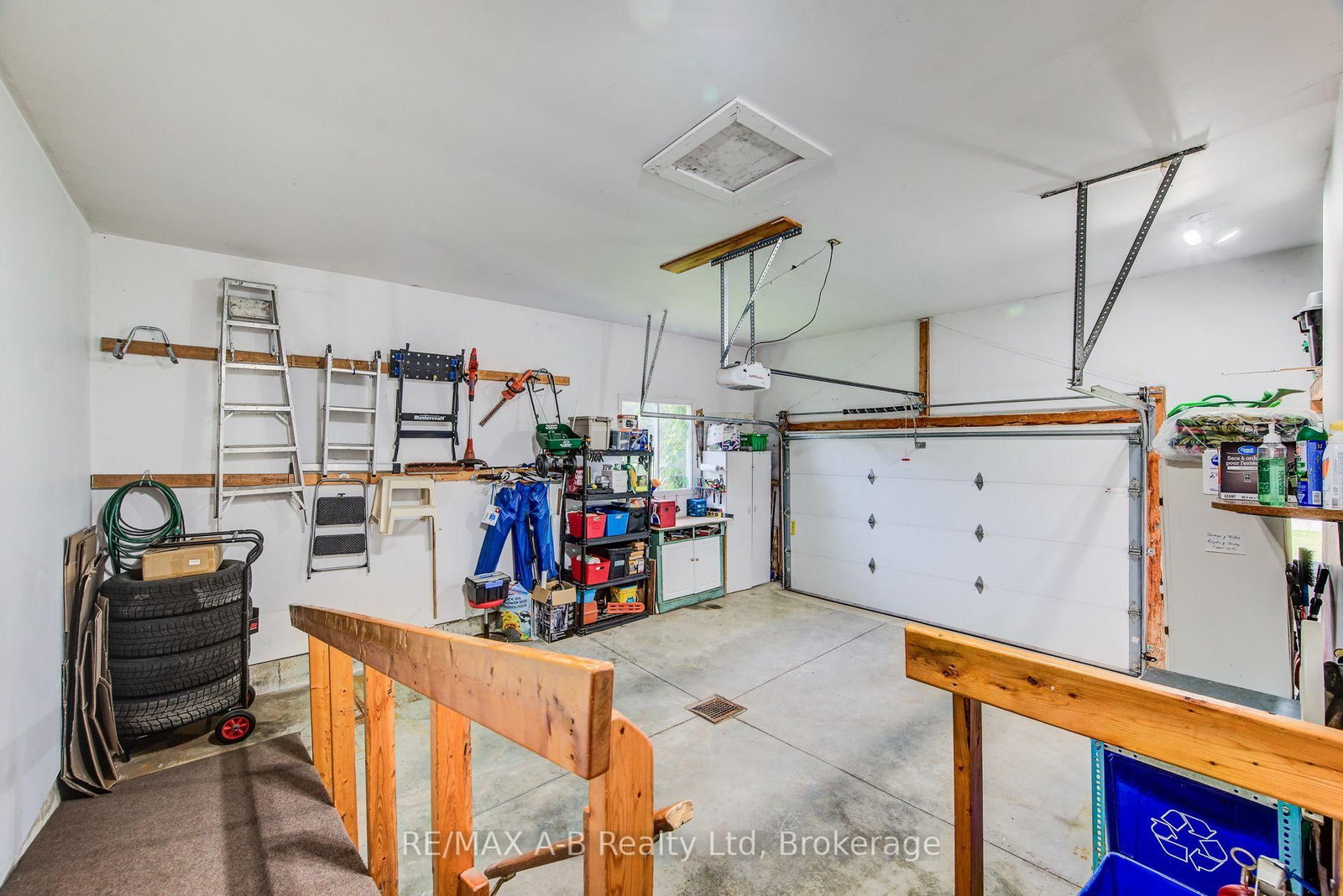 Listing Image 23