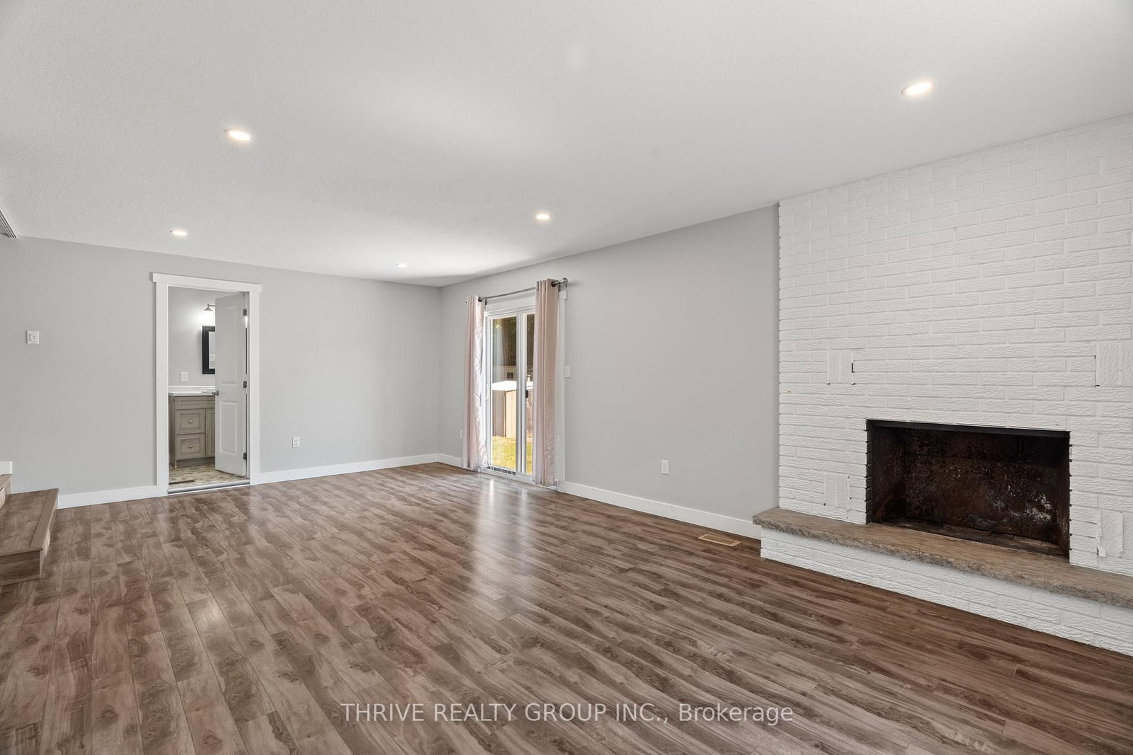 Detached House sold at 175 Warren Street, Goderich, Ontario, N7A 3W7 - Goderich (Town) - MLS: X12373605